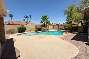2102 W Knox Rd, Chandler, AZ 85224 - Photo 25