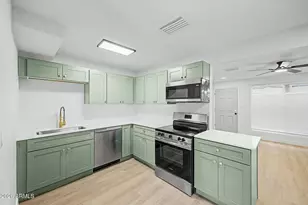 1804 E Concorda Dr, Tempe, AZ 85282 - Photo 1
