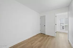 1804 E Concorda Dr, Tempe, AZ 85282 - Photo 17