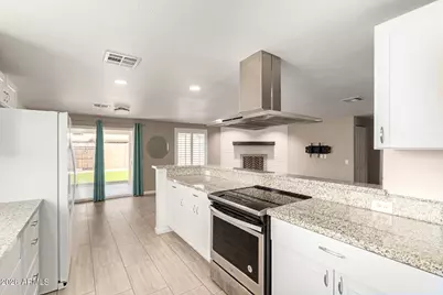 1512 W Mariposa Drive, Chandler, AZ 85224 - Photo 9
