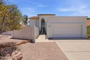 2137 S Catarina Cir, Mesa, AZ 85202 - Photo 3