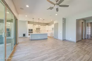 1348 W Alpine Tree Ave, San Tan Valley, AZ 85140 - Photo 7