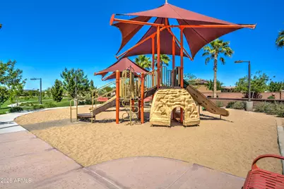 1348 W Alpine Tree Avenue, San Tan Valley, AZ 85140 - Photo 57