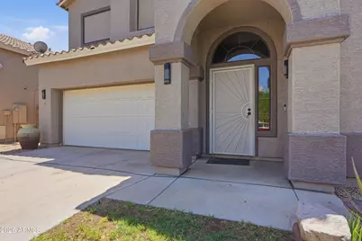 1425 S Lindsay Road #16, Mesa, AZ 85204 - Photo 3