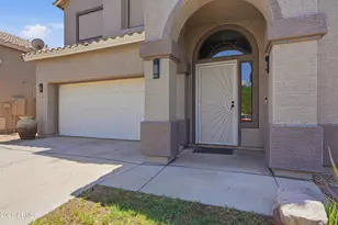 1425 S Lindsay Rd, Mesa, AZ 85204 - Photo 3