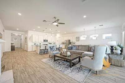13711 N 145th Drive, Surprise, AZ 85379 - Photo 19