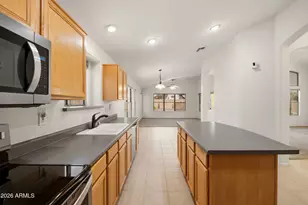 3416 W Patrick Ln, Phoenix, AZ 85027 - Photo 27