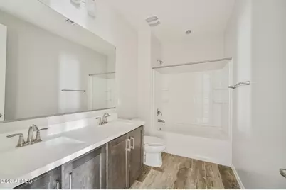 1957 W Kinfield Trail, Phoenix, AZ 85085 - Photo 17