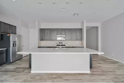 1957 W Kinfield Trail, Phoenix, AZ 85085 - Photo 5