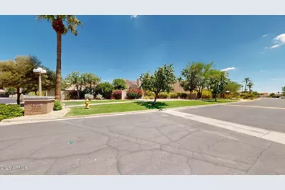 8100 E Camelback Road #39, Scottsdale, AZ 85251 - Photo 3