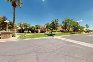 8100 E Camelback Rd, Scottsdale, AZ 85251 - Photo 3