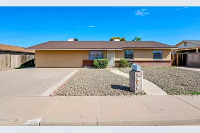 1056 W Hackamore Street, Mesa, AZ 85201 - Photo 3