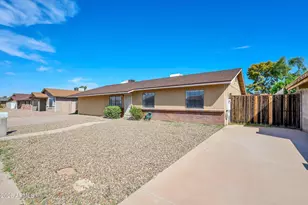 1056 W Hackamore St, Mesa, AZ 85201 - Photo 1