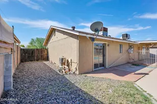 1056 W Hackamore St, Mesa, AZ 85201 - Photo 29