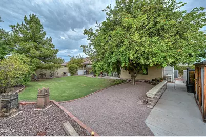 4015 W Menadota Drive, Glendale, AZ 85308 - Photo 15