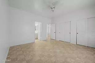 823 W Lydia Ln, Phoenix, AZ 85041 - Photo 21