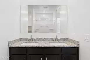 5460 E Darwin Dr, San Tan Valley, AZ 85140 - Photo 17