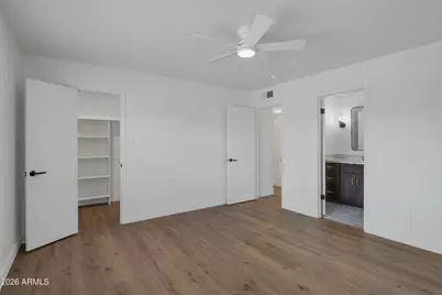323 W Harvard Avenue, Gilbert, AZ 85233 - Photo 17