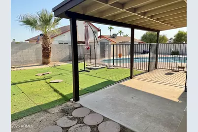 7925 W Dreyfus Drive, Peoria, AZ 85381 - Photo 17