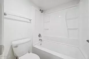 10610 S 48th St, Phoenix, AZ 85044 - Photo 15