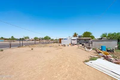1845 W Chipman Road, Phoenix, AZ 85041 - Photo 21