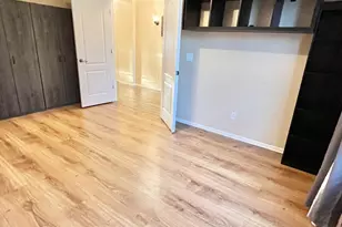 6914 S 22nd Ln, Phoenix, AZ 85041 - Photo 23