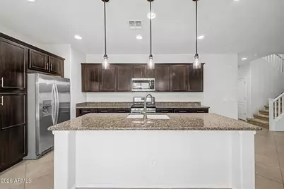 12039 W Tether Trail, Peoria, AZ 85383 - Photo 7