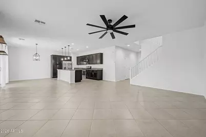 12039 W Tether Trail, Peoria, AZ 85383 - Photo 5