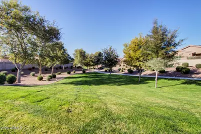 12039 W Tether Trail, Peoria, AZ 85383 - Photo 25
