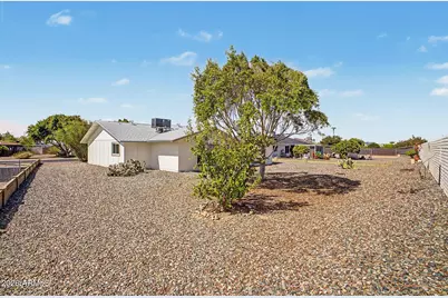 12229 N Mission Drive, Sun City, AZ 85351 - Photo 29