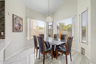 1015 E Irma Ln, Phoenix, AZ 85024 - Photo 11