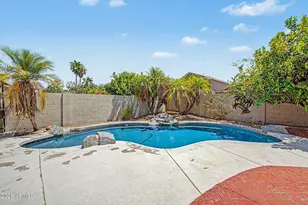 1015 E Irma Ln, Phoenix, AZ 85024 - Photo 39
