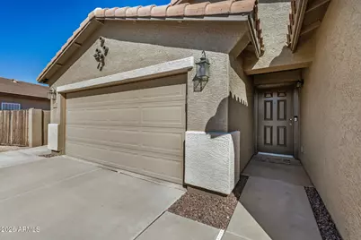 4530 E Longhorn Street, San Tan Valley, AZ 85140 - Photo 7