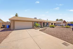 4109 W Aster Dr, Phoenix, AZ 85029 - Photo 1
