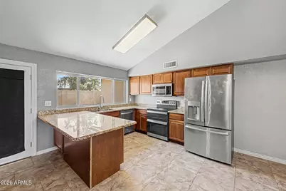 4109 W Aster Drive, Phoenix, AZ 85029 - Photo 9