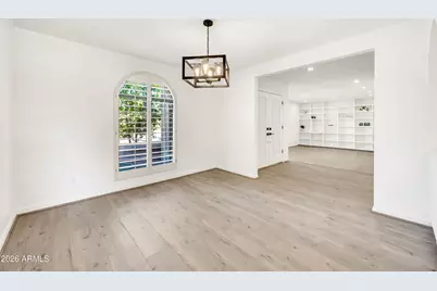 10224 N 82nd Street, Scottsdale, AZ 85258 - Photo 3