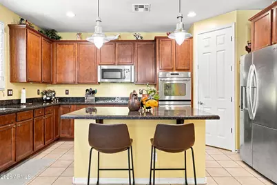 2905 E Meadowview Drive, Gilbert, AZ 85298 - Photo 13