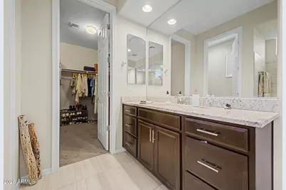 21257 N 260th Drive, Buckeye, AZ 85396 - Photo 17