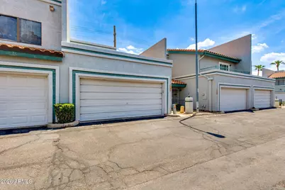 8611 N 67th Drive, Peoria, AZ 85345 - Photo 3
