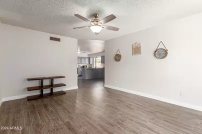 9641 N 13th Avenue, Phoenix, AZ 85021 - Photo 5