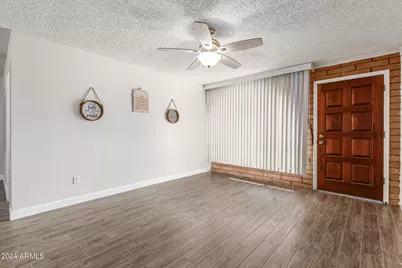 9641 N 13th Avenue, Phoenix, AZ 85021 - Photo 7