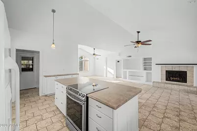 19655 N 9th Street, Phoenix, AZ 85024 - Photo 15
