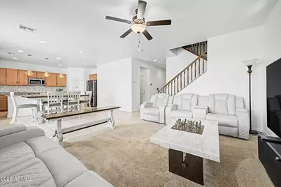 3811 S 57th Drive, Phoenix, AZ 85043 - Photo 9