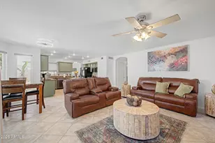3054 E Cottonwood Ln, Phoenix, AZ 85048 - Photo 9