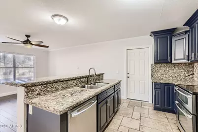 8834 W Willowbrook Drive, Peoria, AZ 85382 - Photo 5
