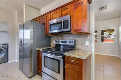 4013 W Roosevelt Street, Phoenix, AZ 85009 - Photo 13