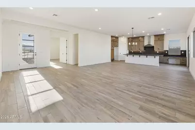 10127 S 51st Lane, Laveen, AZ 85339 - Photo 9
