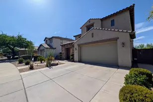 9023 W Buckhorn Trail, Peoria, AZ 85383 - Photo 3