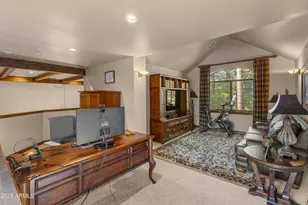 3361 S Tourmaline Dr, Flagstaff, AZ 86005 - Photo 31