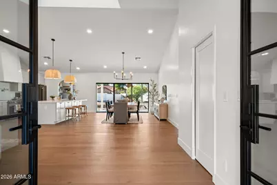 10572 E Bella Vista Drive, Scottsdale, AZ 85258 - Photo 3